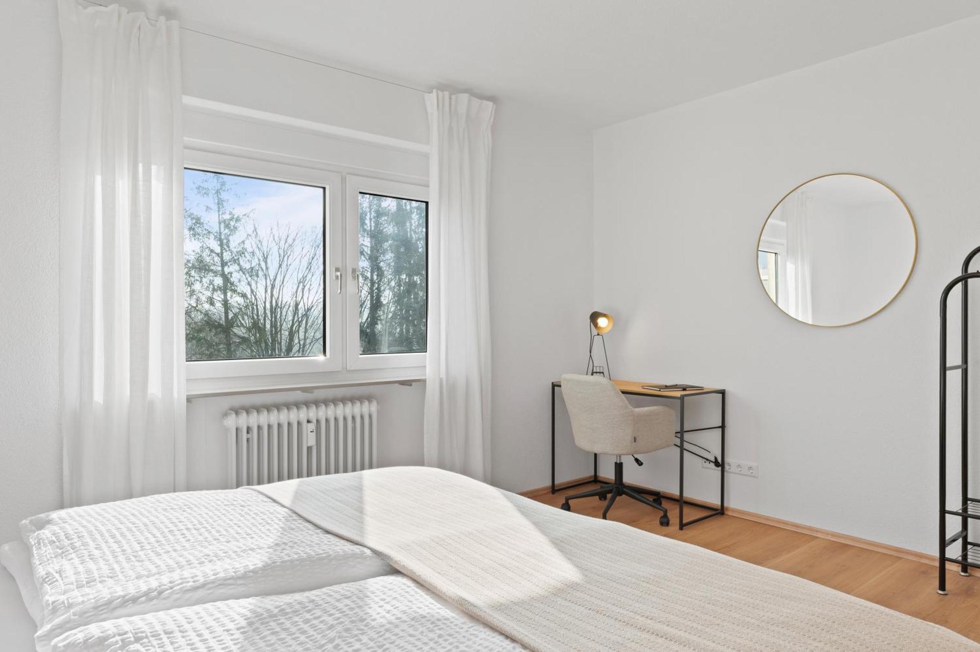 Roomfall Am Kurpark Mit Blick Ins Gruene-Parkplatz-Waschmaschine-Kueche-Wifi Bad Rappenau Kültér fotó
